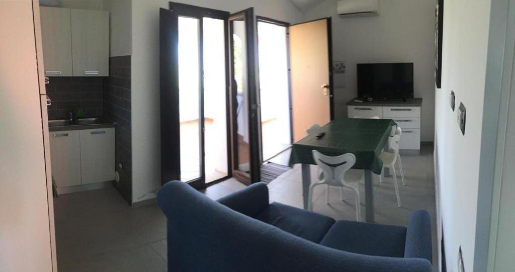 Borgo San Giorgio Διαμέρισμα Àrbatax Εξωτερικό φωτογραφία