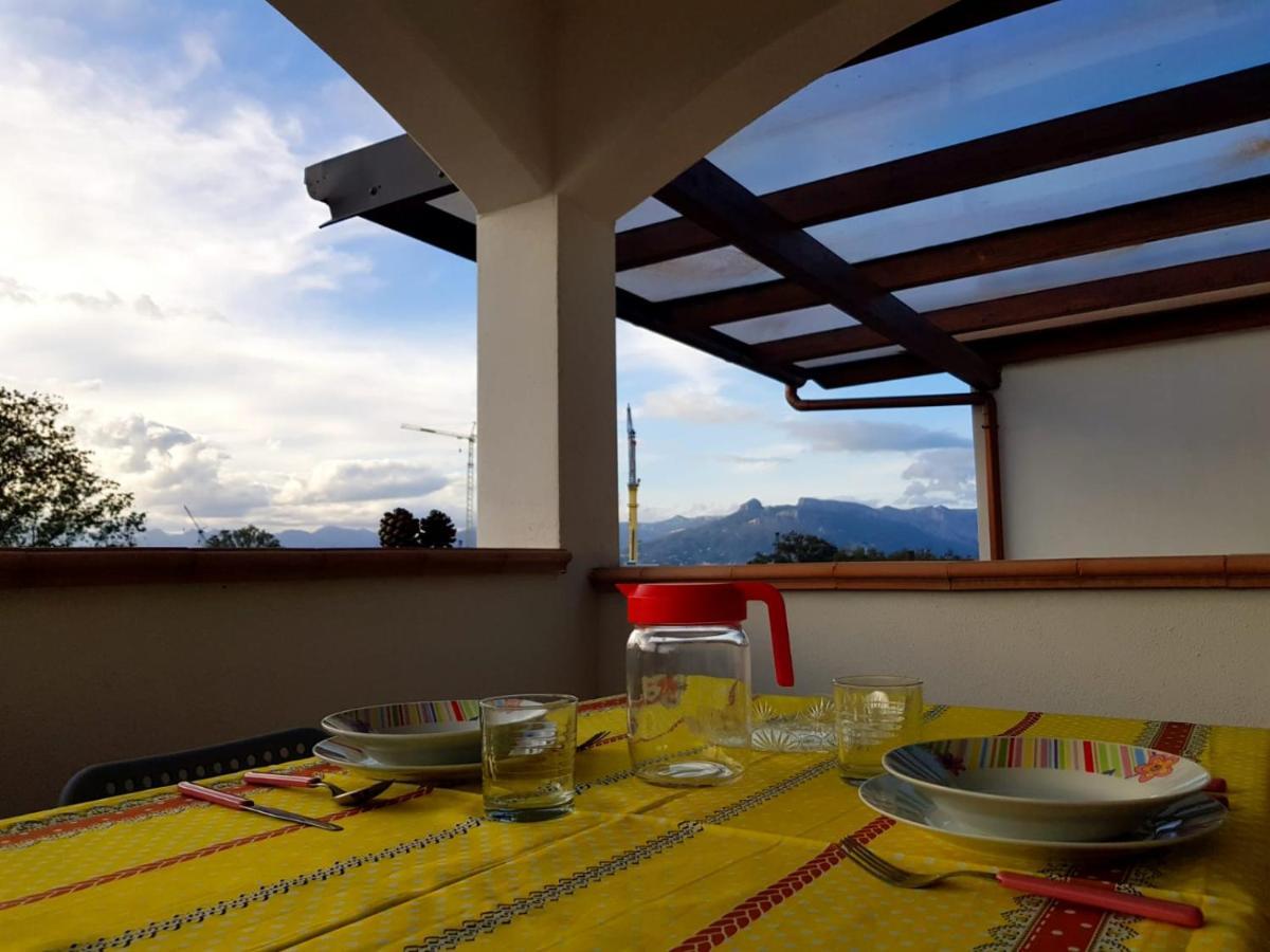 Borgo San Giorgio Διαμέρισμα Àrbatax Εξωτερικό φωτογραφία