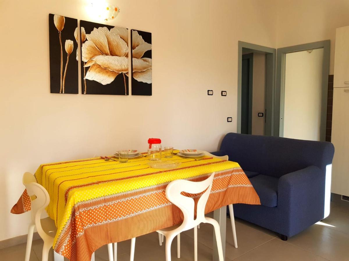Borgo San Giorgio Διαμέρισμα Àrbatax Εξωτερικό φωτογραφία