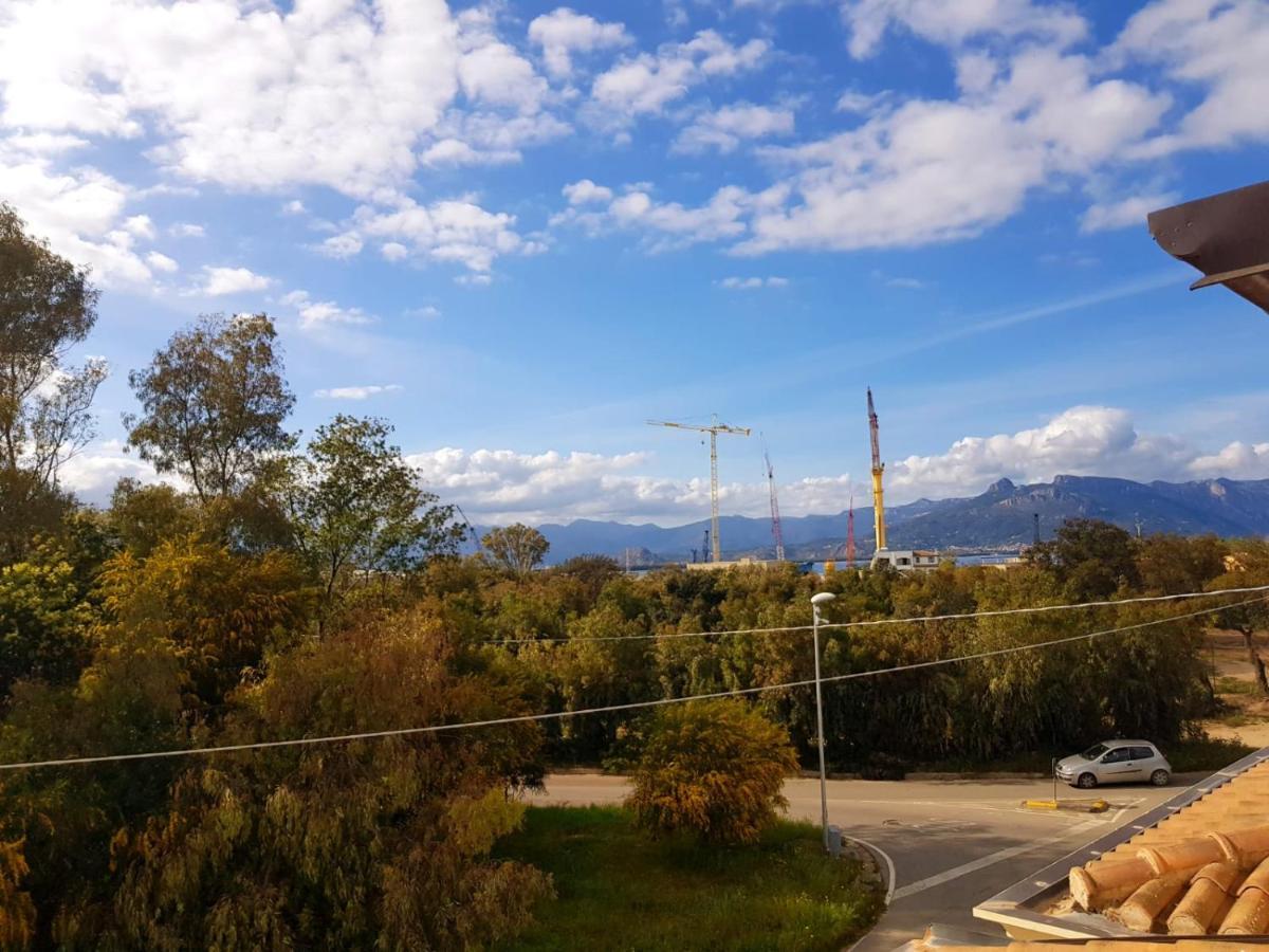 Borgo San Giorgio Διαμέρισμα Àrbatax Εξωτερικό φωτογραφία