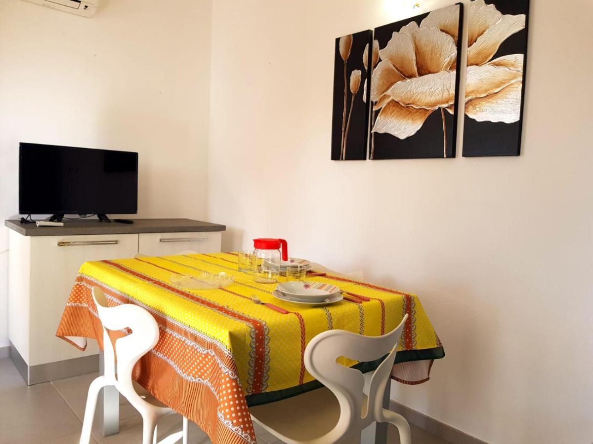 Borgo San Giorgio Διαμέρισμα Àrbatax Εξωτερικό φωτογραφία